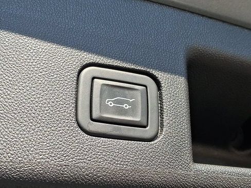 Used 2024 Chevrolet Equinox LT AWD/4WD image 28