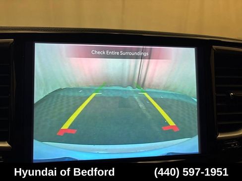 Used 2023 Chrysler Pacifica Limited FWD image 22