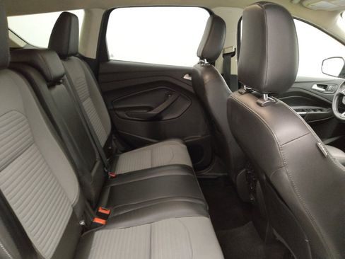 Used 2018 Ford Escape SE w/ SE Sport Appearance Package AWD/4WD image 19