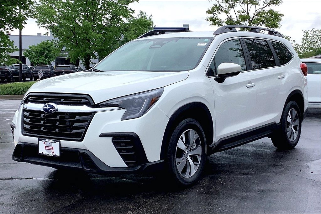 Certified 2025 Subaru Ascent Premium AWD/4WD image 15