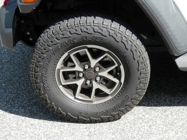 Used 2024 Jeep Gladiator Rubicon AWD/4WD image 13
