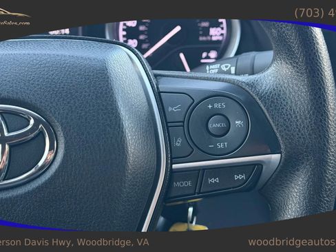 Used 2022 Toyota Camry LE image 15