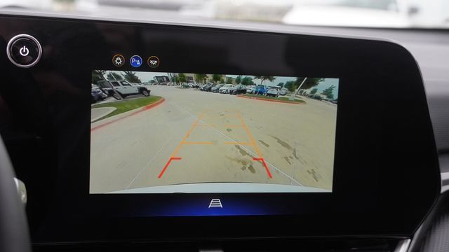 Used 2026 Chevrolet Equinox LT FWD image 24