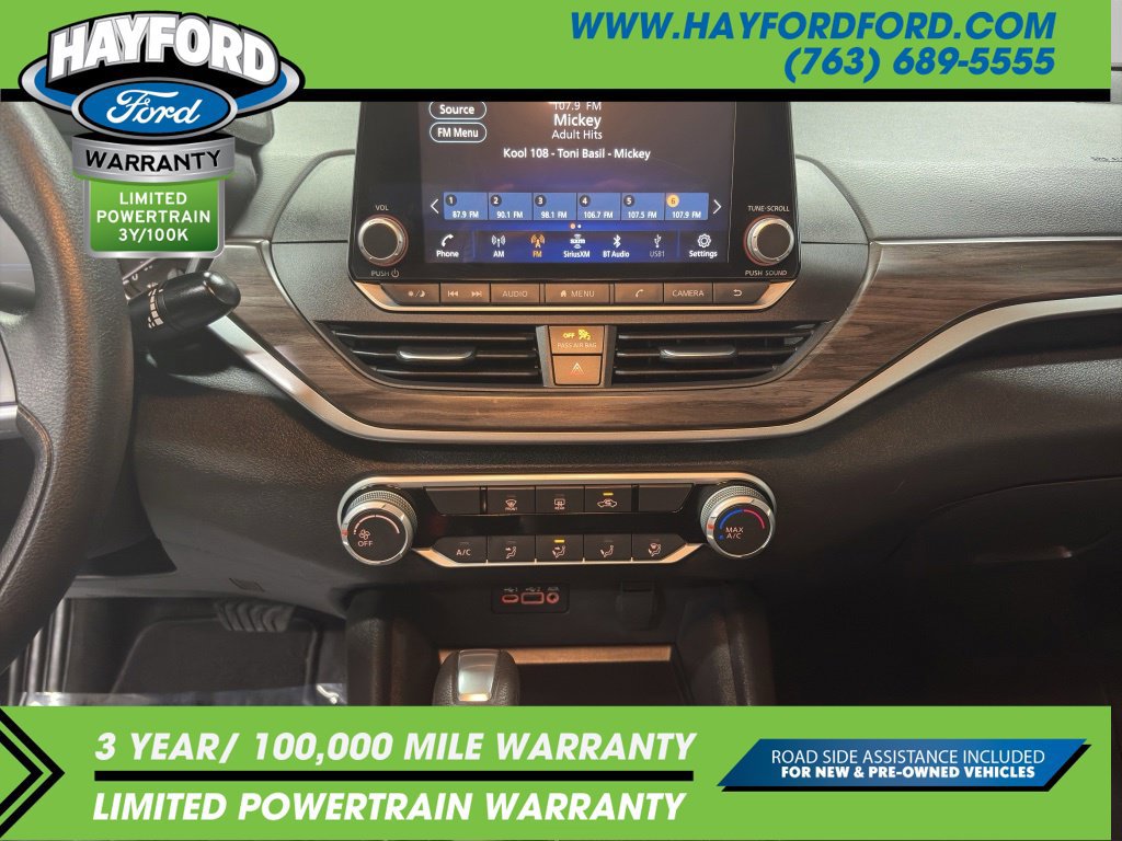Used 2025 Nissan Altima 2.5 SV FWD image 19