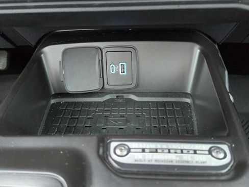 Certified 2024 Ford Bronco Wildtrak AWD/4WD image 28