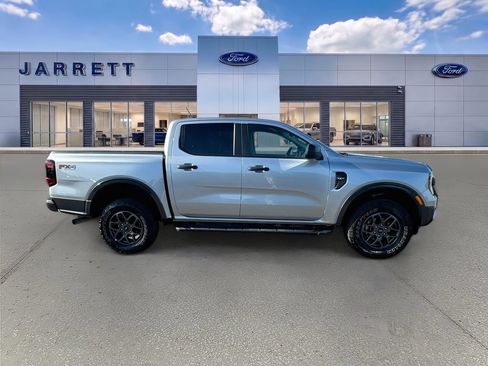 Certified 2024 Ford Ranger XLT w/ FX4 Off-Road Package AWD/4WD image 8