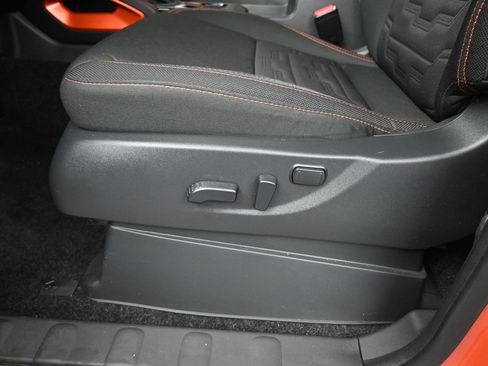 Certified 2025 Nissan Frontier PRO-4X w/ Interior Protection Package AWD/4WD image 10