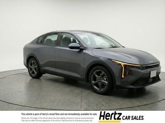 Used 2025 Kia K4 LXS video 1