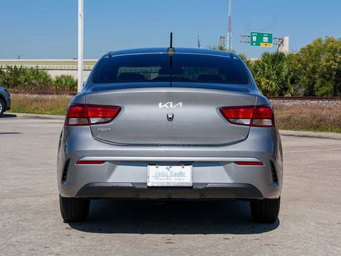 Used 2022 Kia Rio S image 5