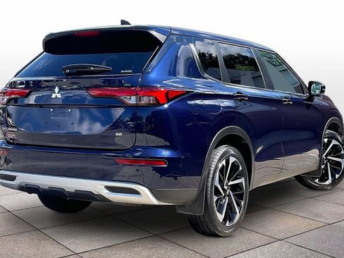 Used 2024 Mitsubishi Outlander SE AWD/4WD image 12