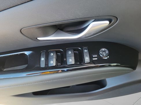 Used 2022 Hyundai Tucson SEL w/ Convenience + Premium Package image 17