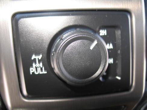 Used 2016 Ford F150 Limited w/ Trailer Tow Package image 64