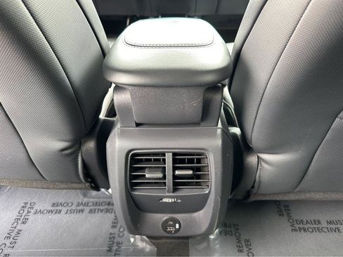 Used 2023 Ford Mustang Mach-E Select image 17