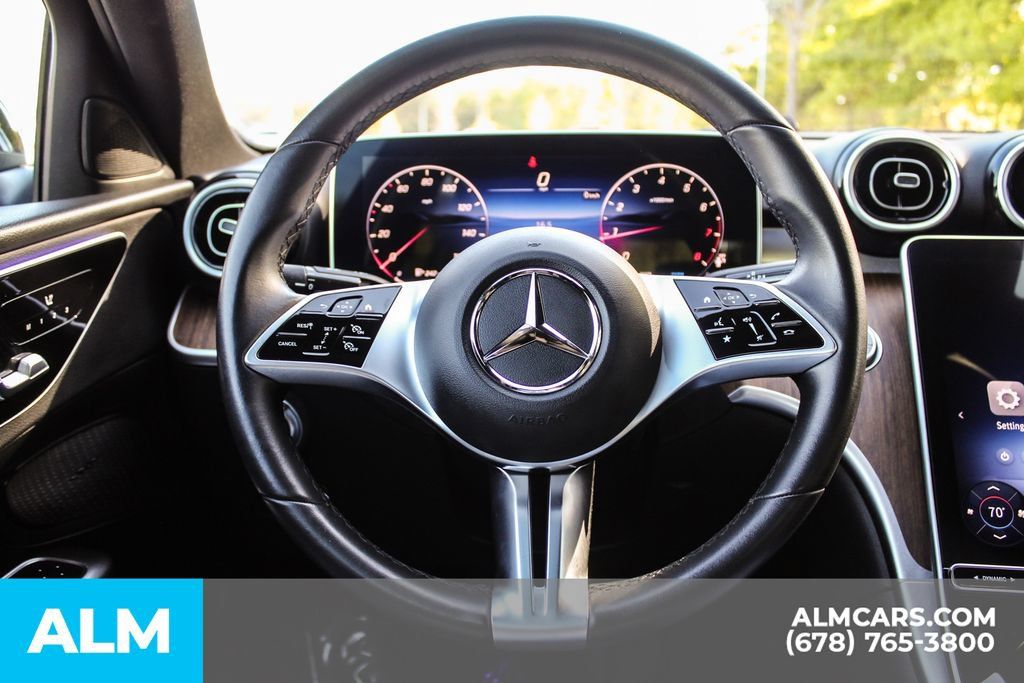 Used 2025 Mercedes-Benz C 300 Sedan image 23