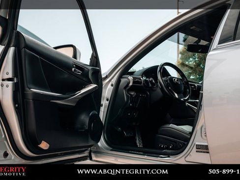 Used 2015 Lexus IS 250 w/ F-Sport Package RWD image 21