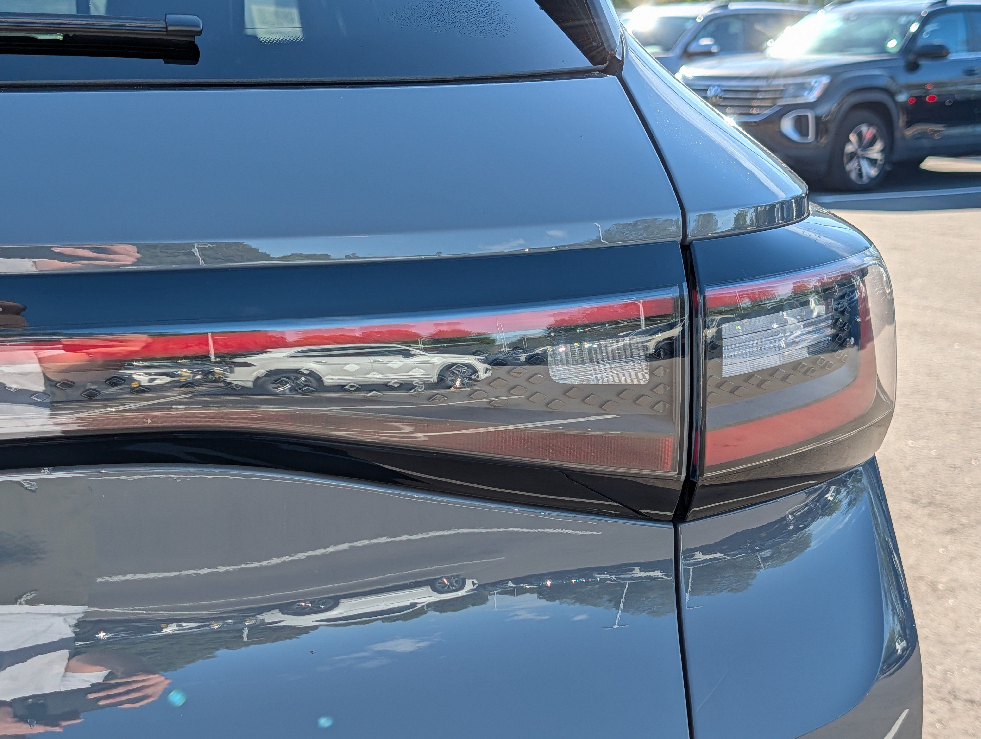 Certified 2023 Volkswagen ID.4 Pro S AWD/4WD image 17