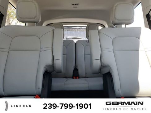 New 2026 Lincoln Aviator 2WD image 29