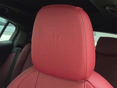 New 2025 Maserati Grecale Modena image 29