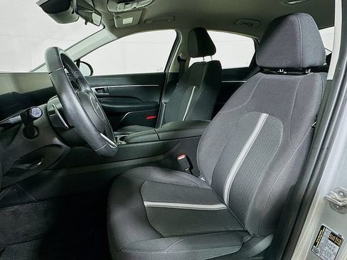 Used 2025 Hyundai Sonata SEL FWD image 11