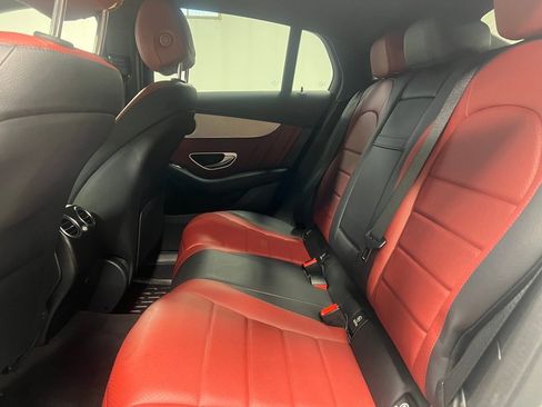 Used 2022 Mercedes-Benz GLC 300 GLC 300 Coupe image 25