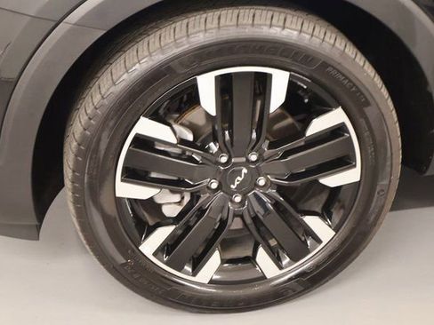 Used 2025 Kia Telluride SX Prestige image 10