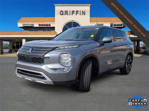 Used 2024 Mitsubishi Outlander SE image 10