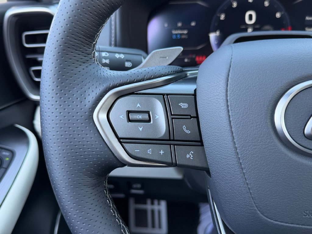 New 2026 Lexus IS 350 F Sport AWD/4WD image 18