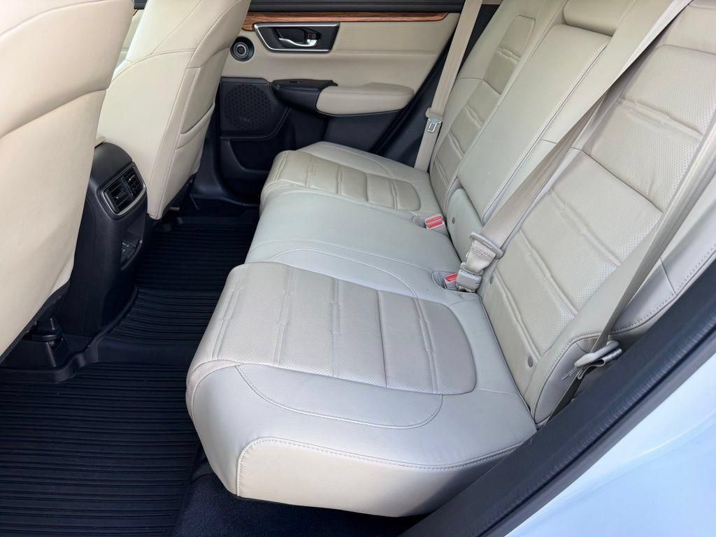 Used 2019 Honda CR-V Touring image 11