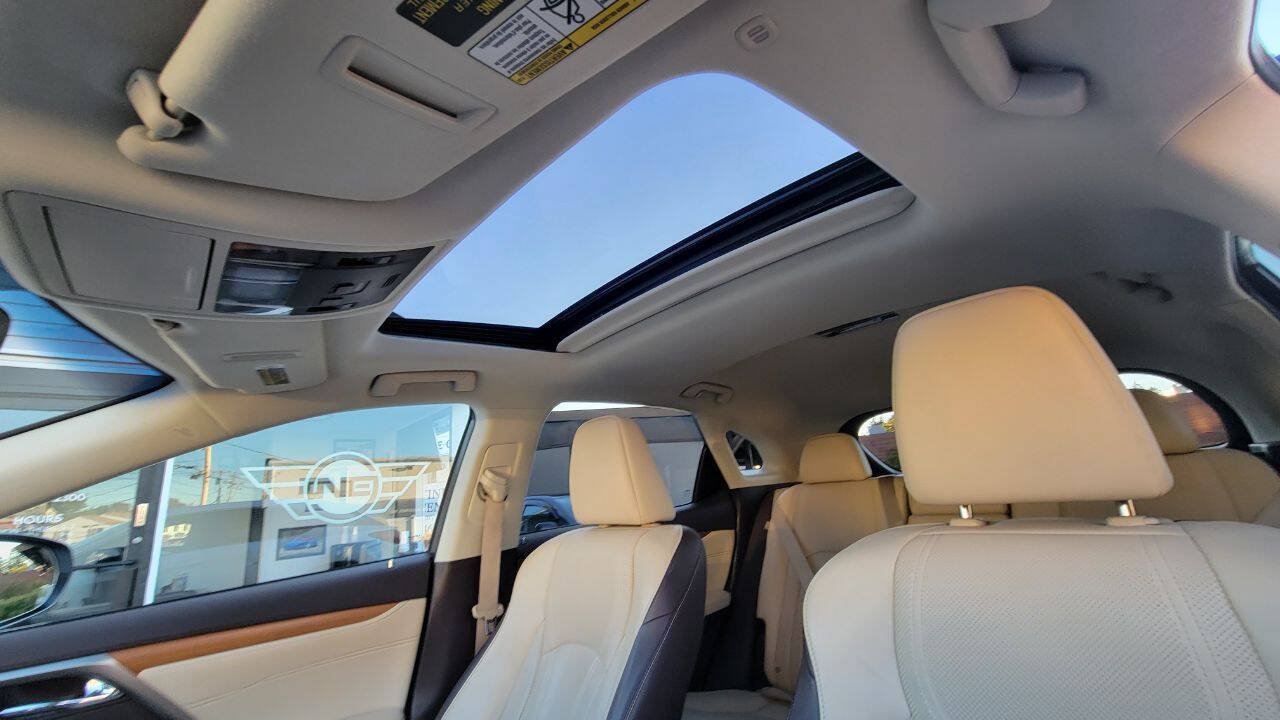Used 2016 Lexus RX 350 AWD w/ Premium Package image 17