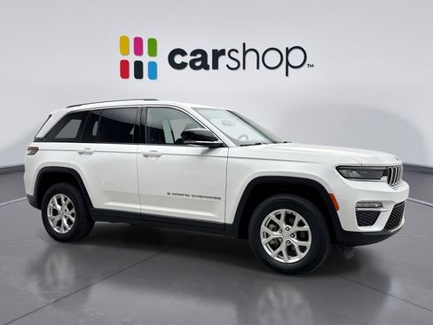 Used 2023 Jeep Grand Cherokee Limited image 7