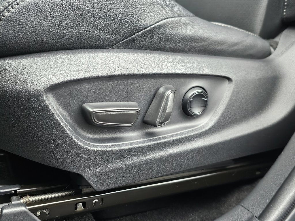 Certified 2023 Subaru Solterra AWD image 25