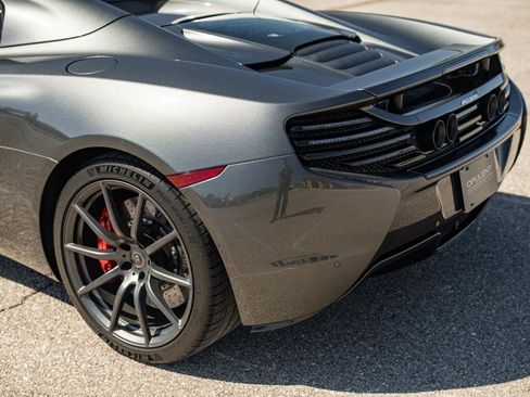 Used 2016 McLaren 650S Spider image 19