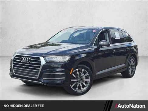 Used 2017 Audi Q7 3.0T Prestige AWD/4WD image 1