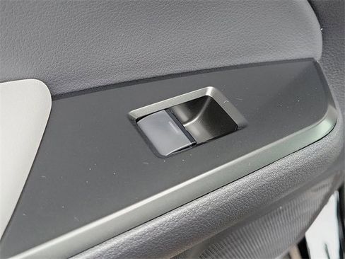 New 2025 Lexus UX 300h AWD image 15