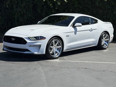 Used 2018 Ford Mustang GT Premium w/ Enhanced Security Package RWD image 4