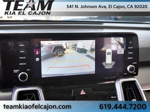 Certified 2022 Kia Sorento SX w/ Panoramic Sunroof Package AWD/4WD image 30