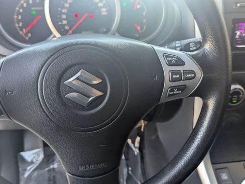 Used 2006 Suzuki Grand Vitara Premium image 12