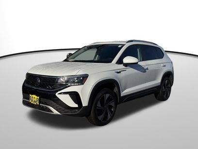 Used 2024 Volkswagen Taos SE