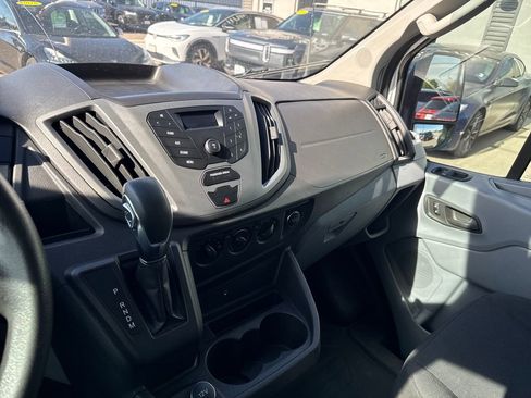 Used 2019 Ford Transit 250 130 Low Roof w/ Exterior Upgrade Package RWD image 20