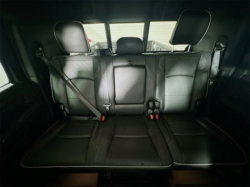 New 2026 RAM 3500 Limited image 10