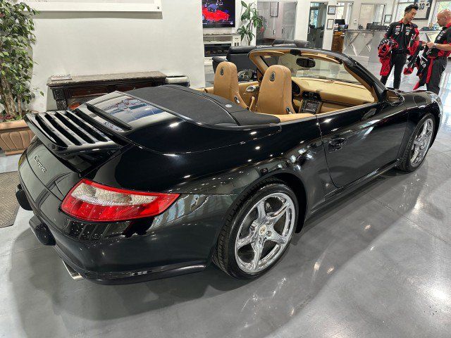 Used 2007 Porsche 911 Cabriolet image 23