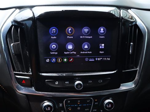 Used 2021 Chevrolet Traverse LT FWD image 52