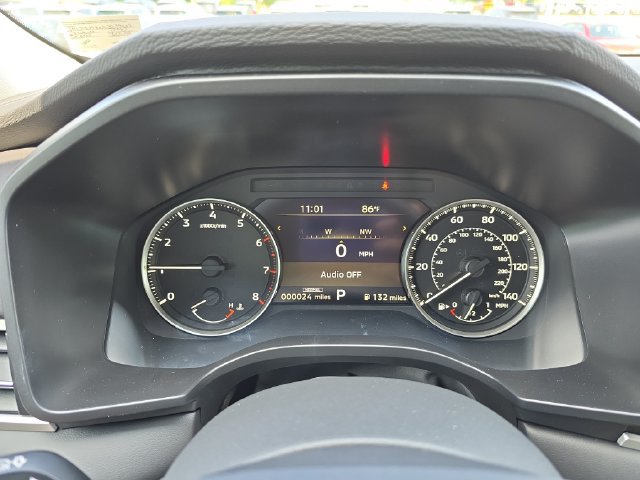 Used 2025 Mitsubishi Outlander AWD image 17