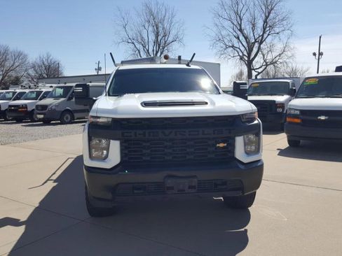 Used 2023 Chevrolet Silverado 2500 W/T w/ WT Convenience Package image 4