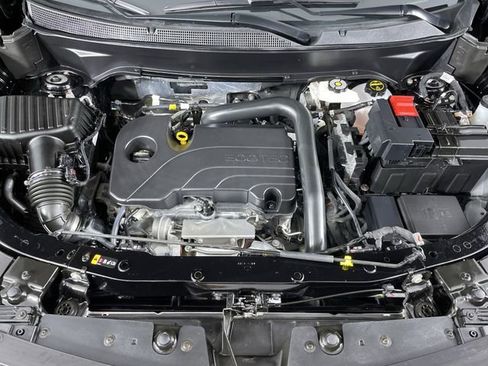 Used 2025 Chevrolet Equinox RS w/ Safety and Technology Package image 48