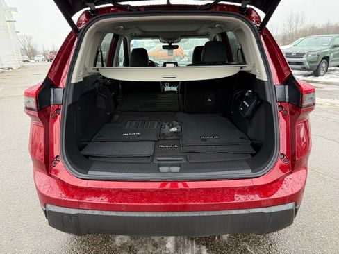 New 2026 Nissan Rogue SV image 37