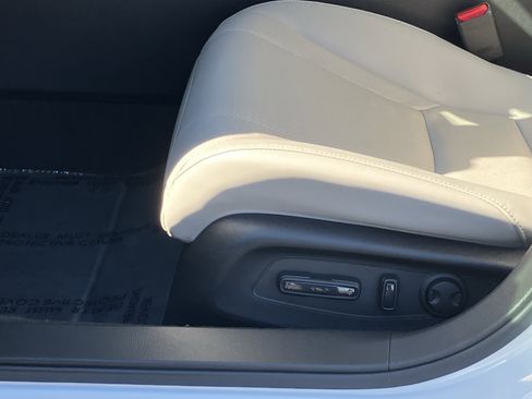 Certified 2025 Honda Accord EX-L image 17