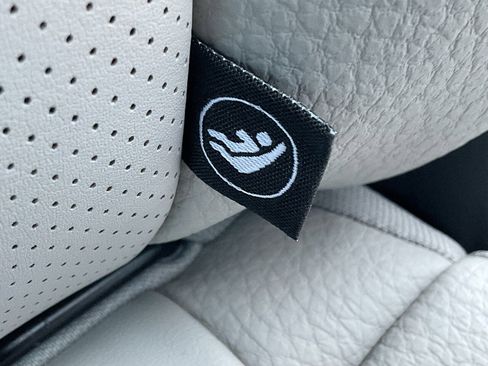 New 2026 Nissan Pathfinder SL image 16