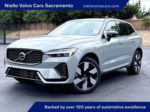 Used 2025 Volvo XC60 T8 Plus w/ Protection Package Premier AWD/4WD image 1