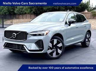 Used 2025 Volvo XC60 T8 Plus w/ Protection Package Premier AWD/4WD video 1